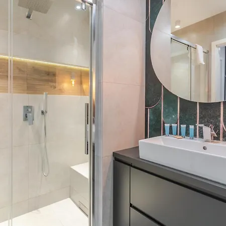 Pulaskiego Urban By Bookinghost