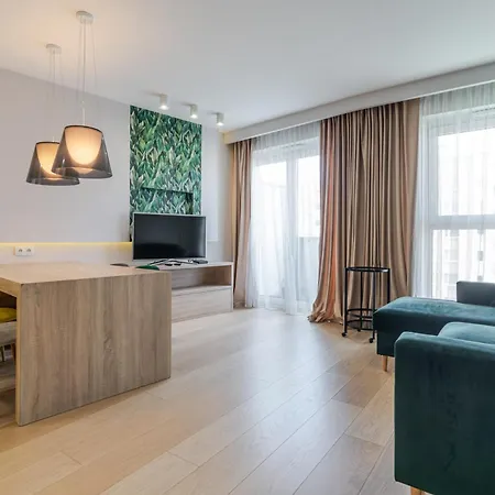 Pulaskiego Urban By Bookinghost